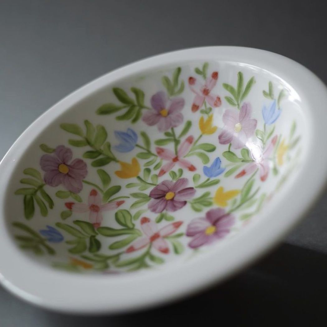 Håndmalet Skål med Blomster 1