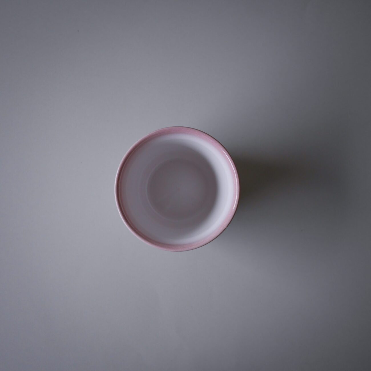 Krukke med rosa kant 6