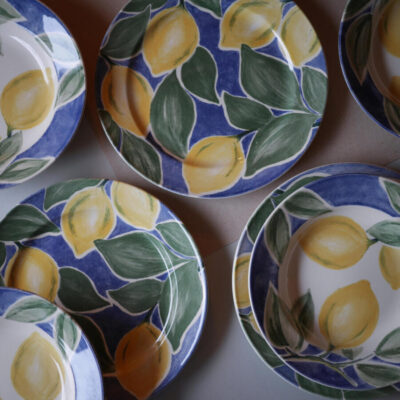 Store citron tallerkner
