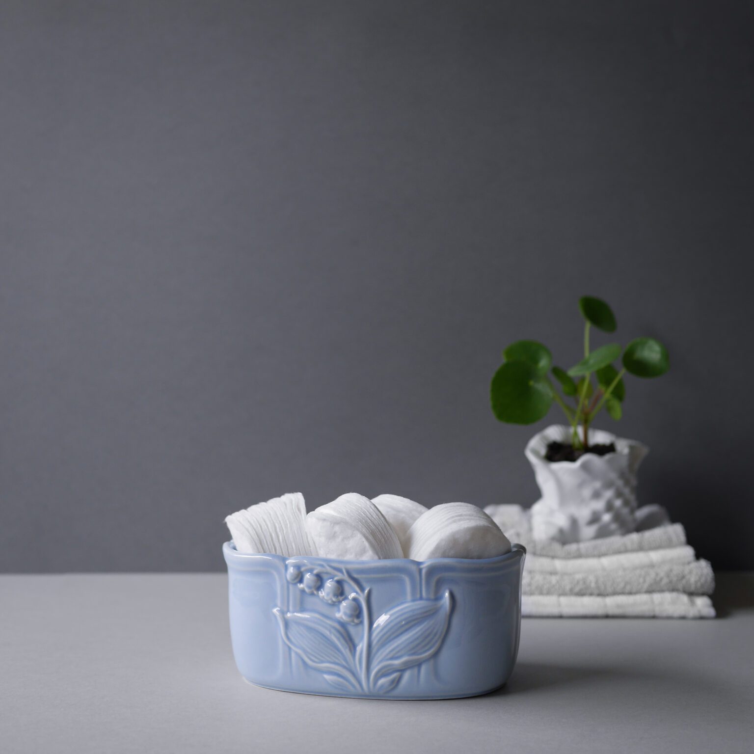 Lyseblå Porcelænskrukke 4
