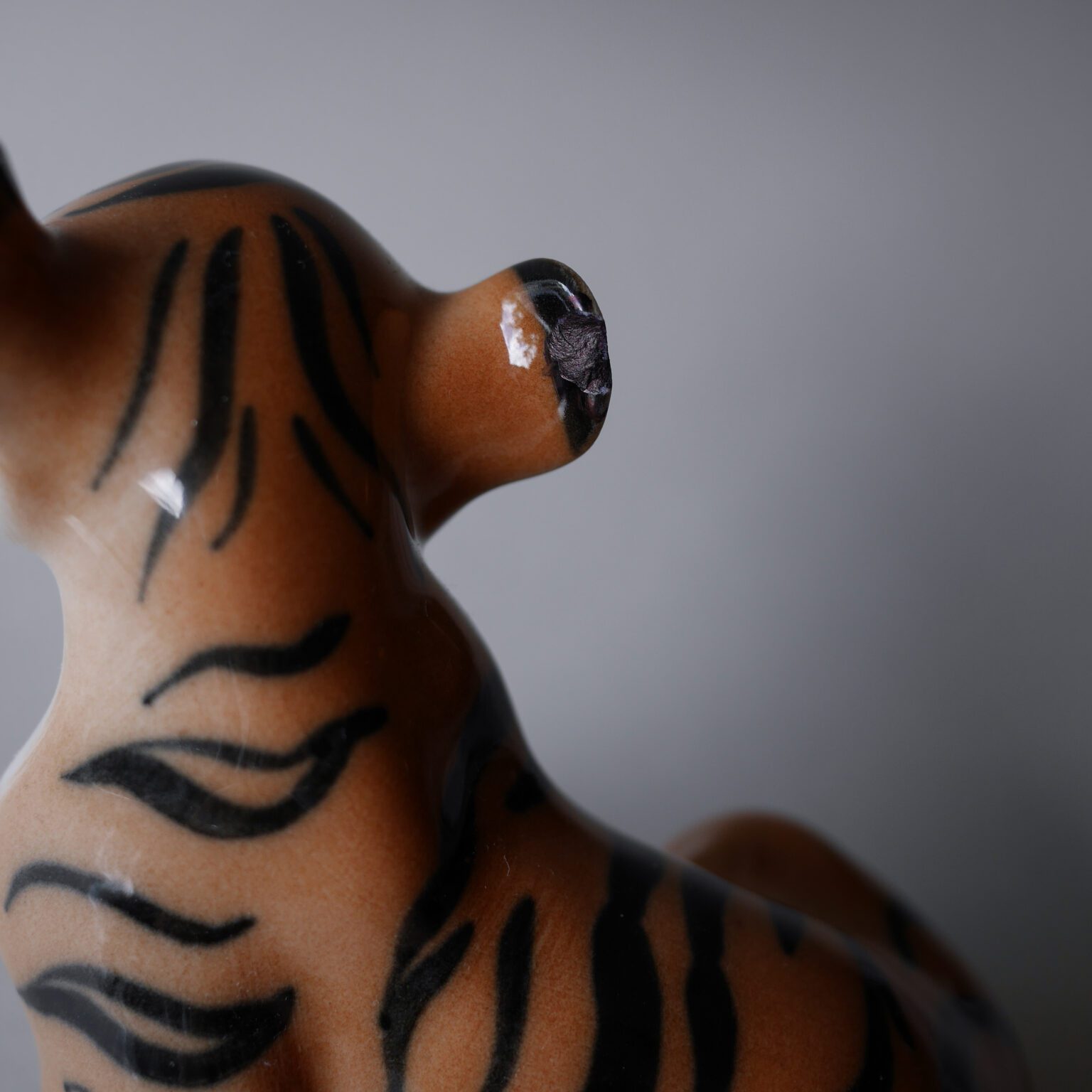 Flot Porcelænsfigur, Tiger 8