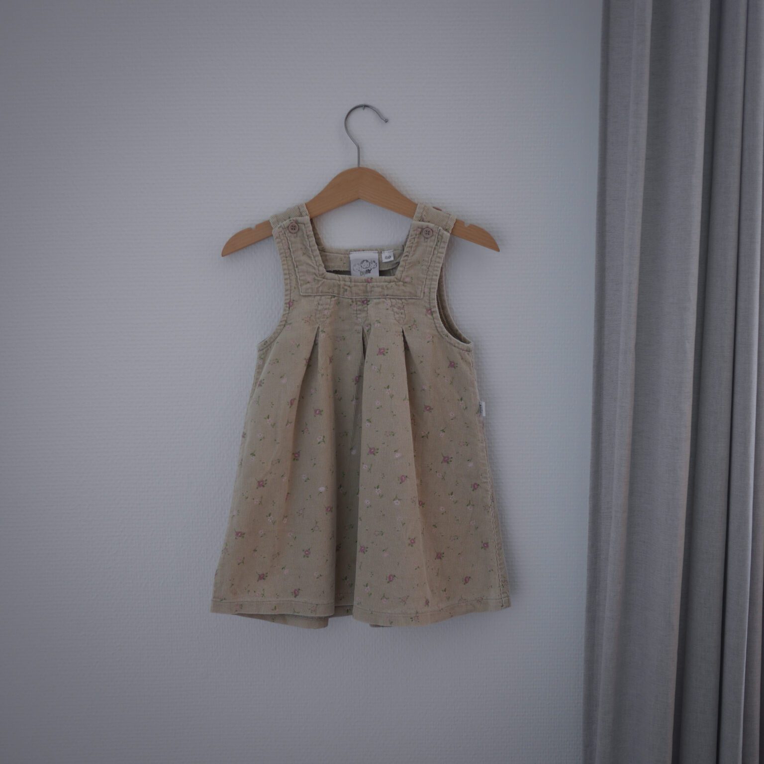beige kjole 1