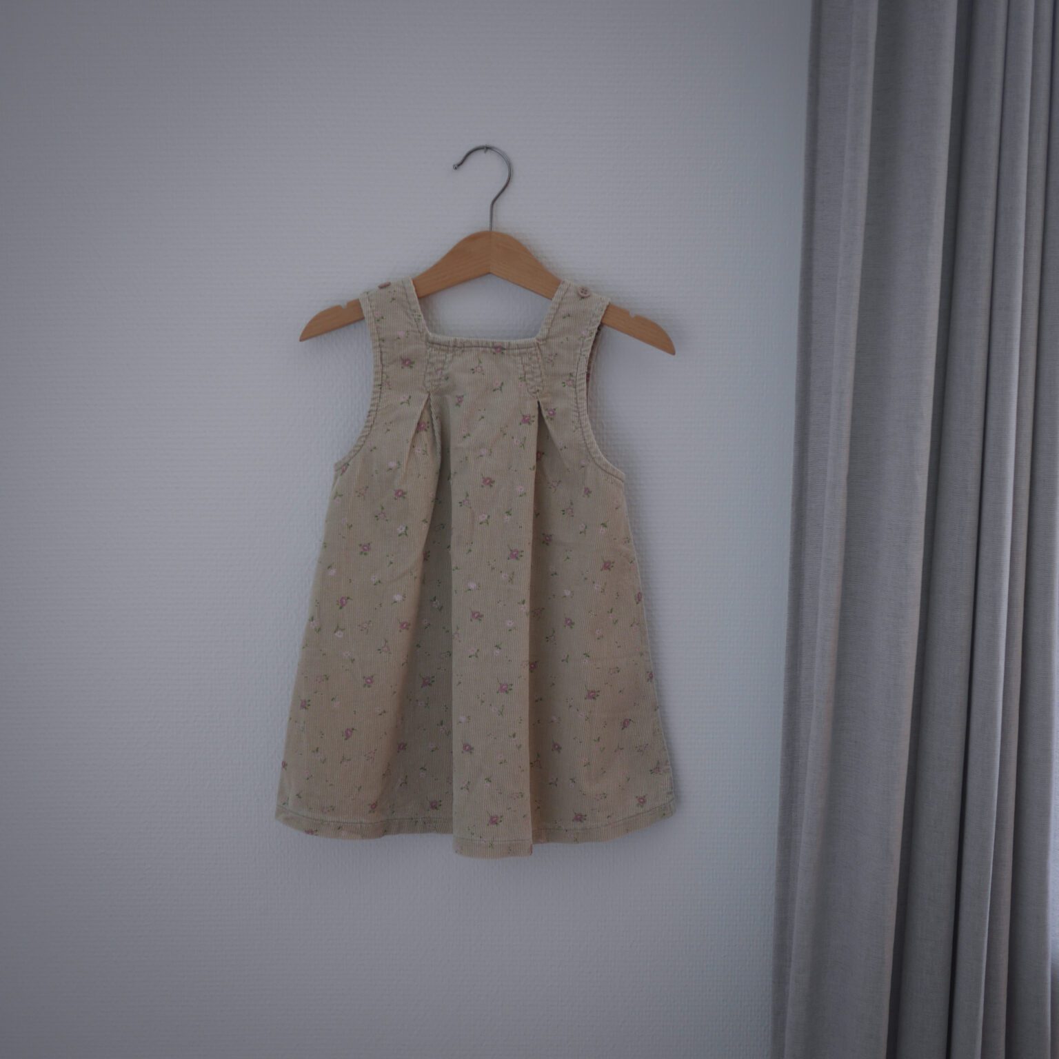 beige kjole 5