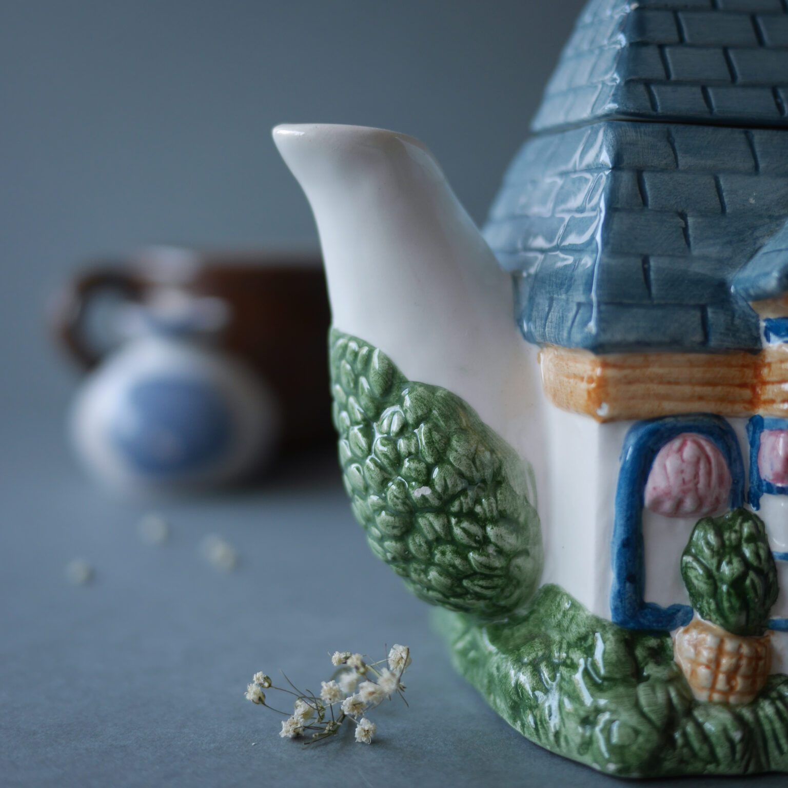 Porcelæns Te-hus 1