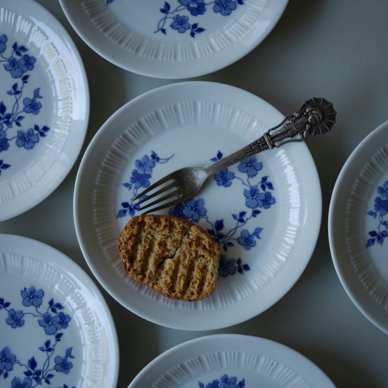 Frokosttallerkner med Blå Blomster, 6 stk. 4