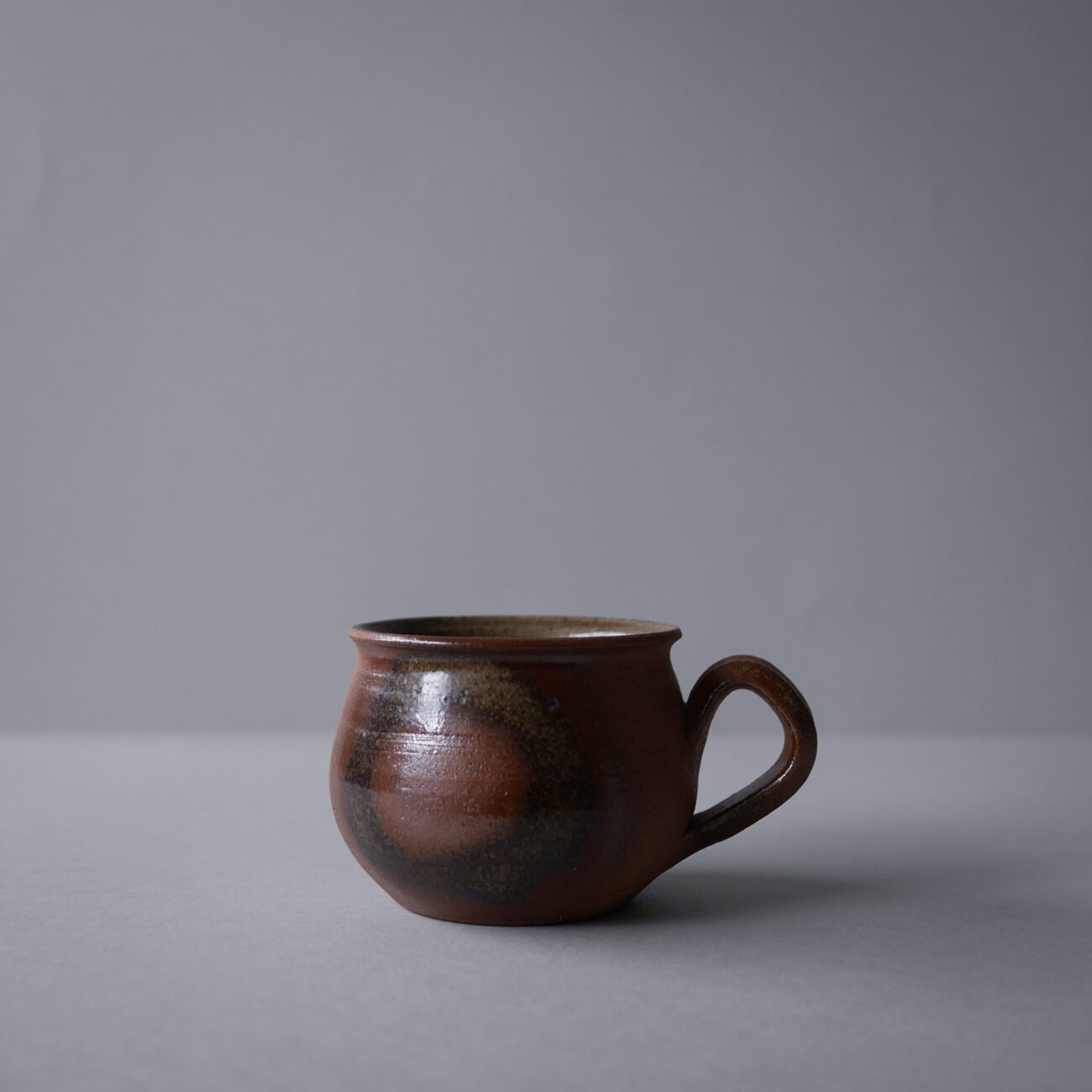 Brun keramik kop