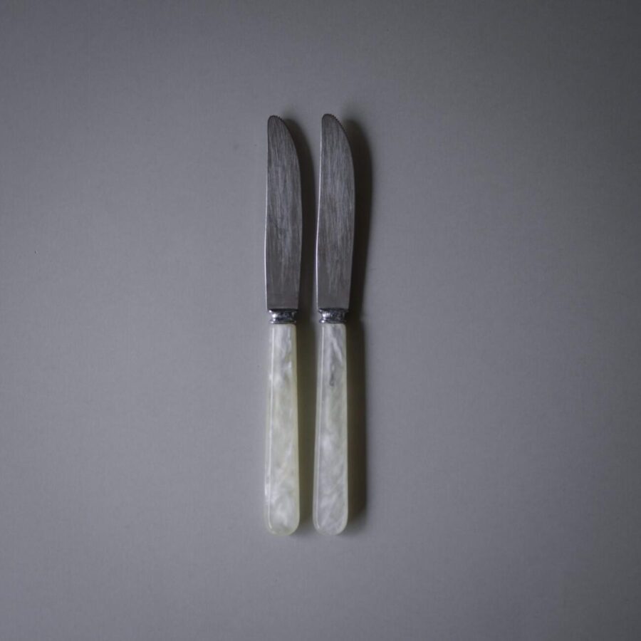 Hvide Perlemorsknive, 10 stk. 7