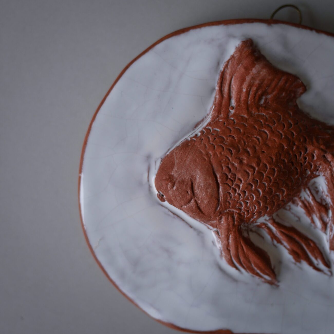Keramikrelief med Guldfisk 1