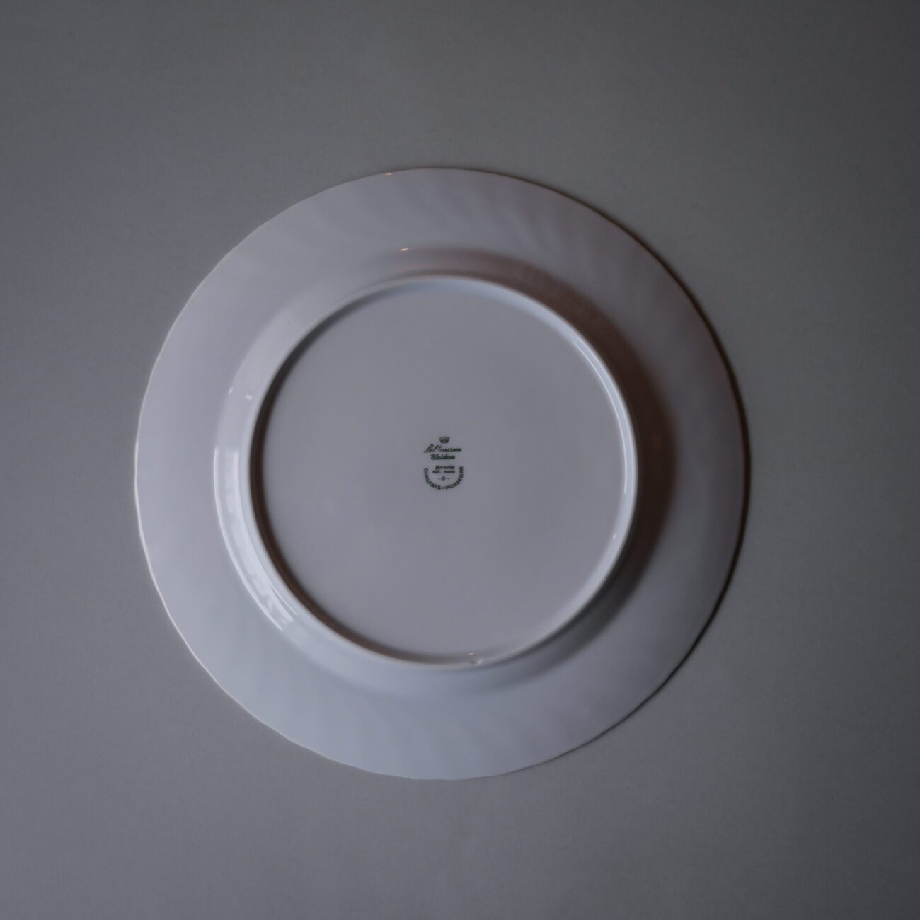 Hvide Middagstallerkner med Swirl 6