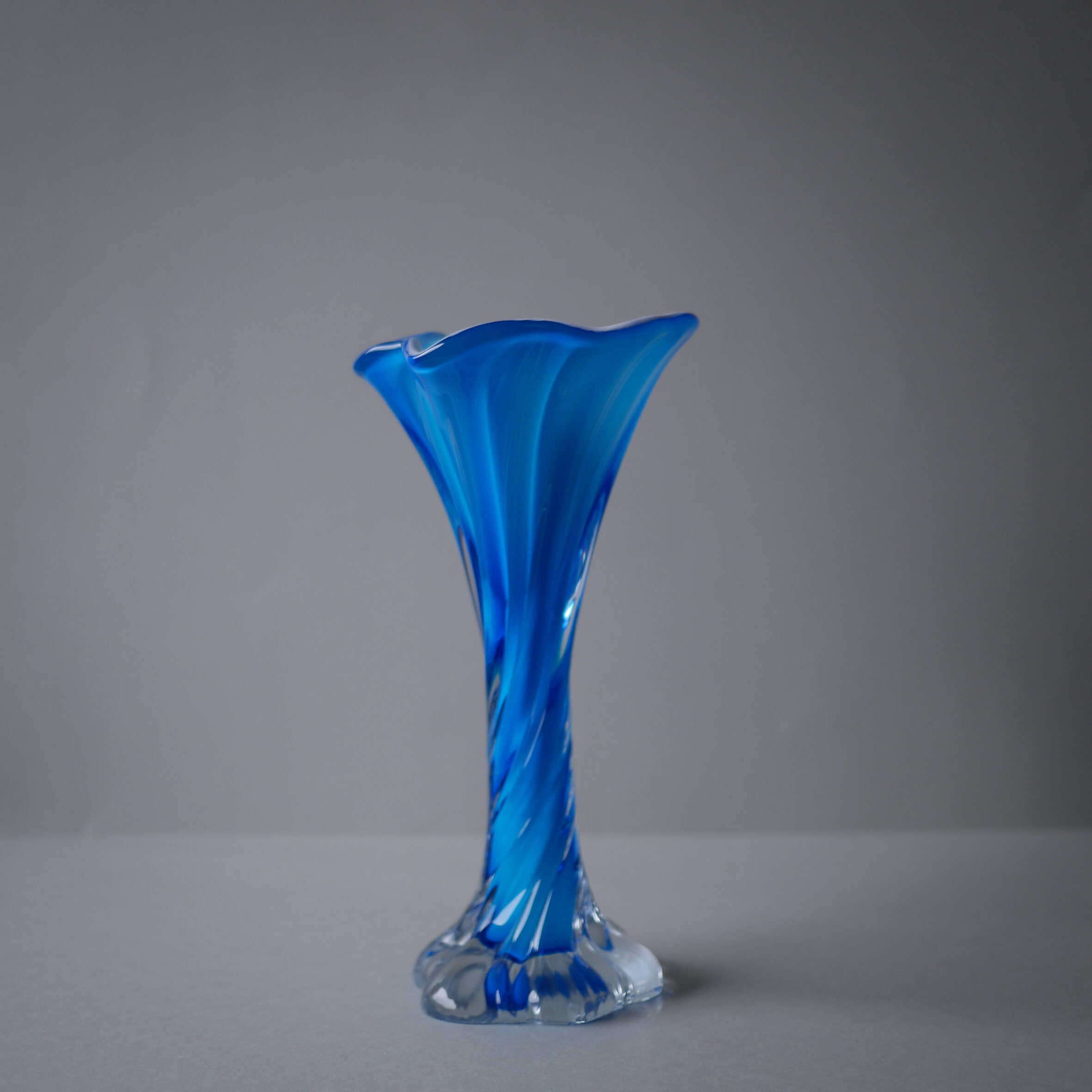 Fantastisk blå glasvase