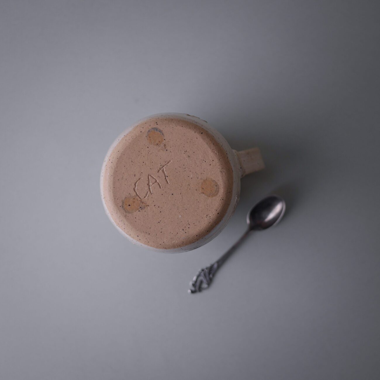 Stort Beige Keramikkrus 7