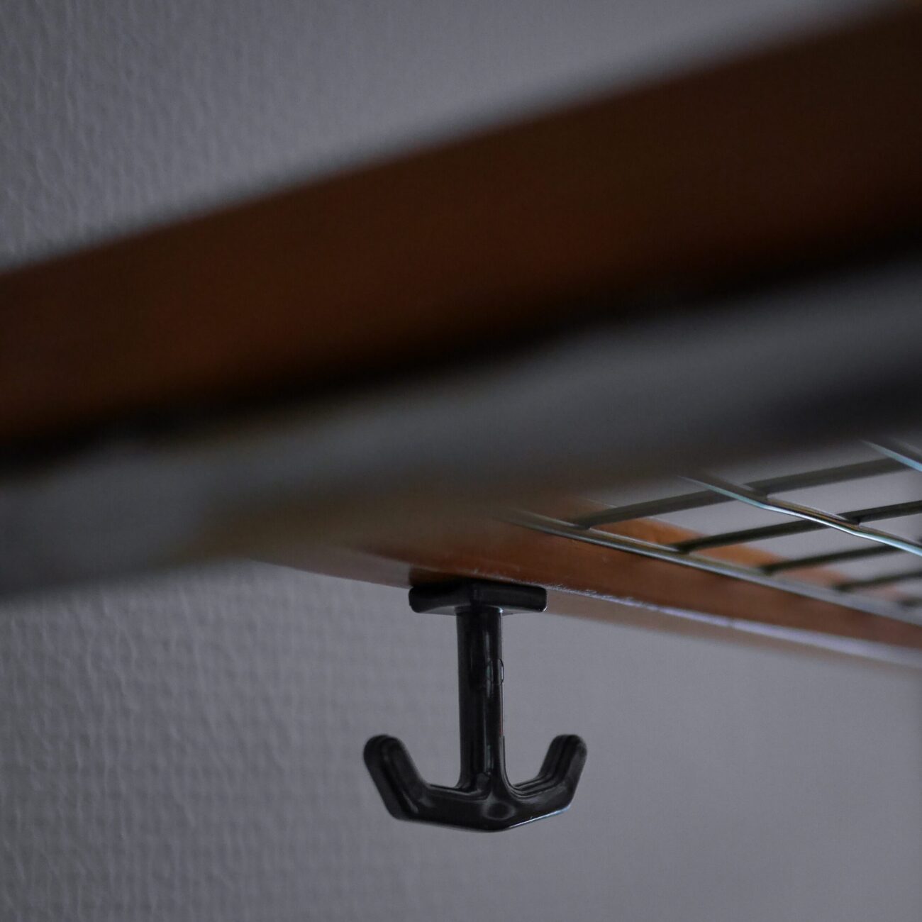 Retro Hattehylde med Messing detaljer 3