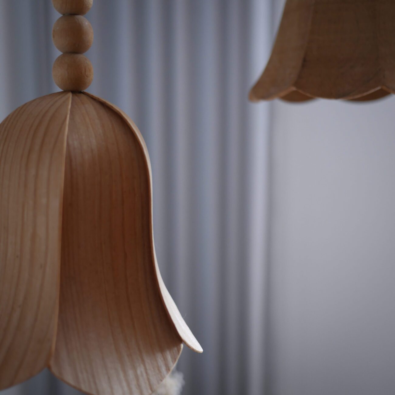 Træ LoftLampe med Dekorationer 4