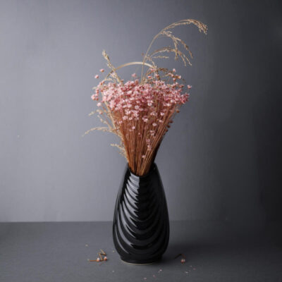 Sort Vintage Vase