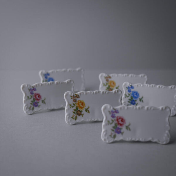 Små Porcelænsbordkort med Blomster, 6 stk.