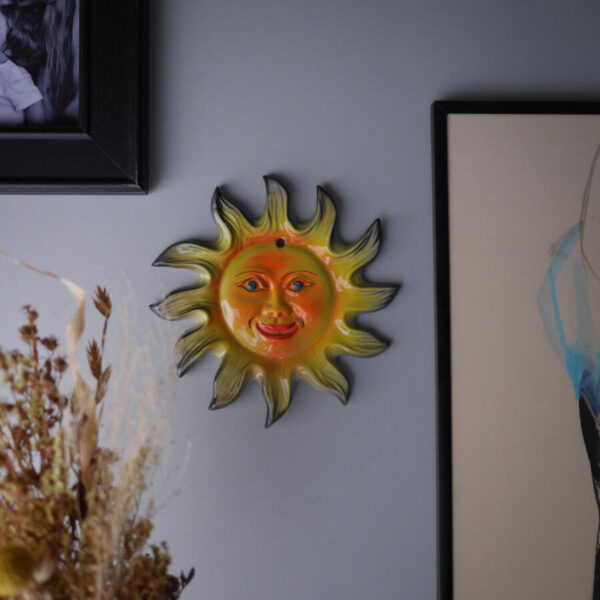 Gult Sol Relief