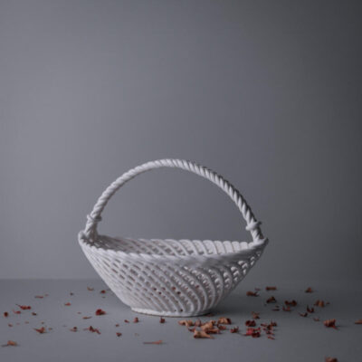 Hvid flettet Porcelænskurv