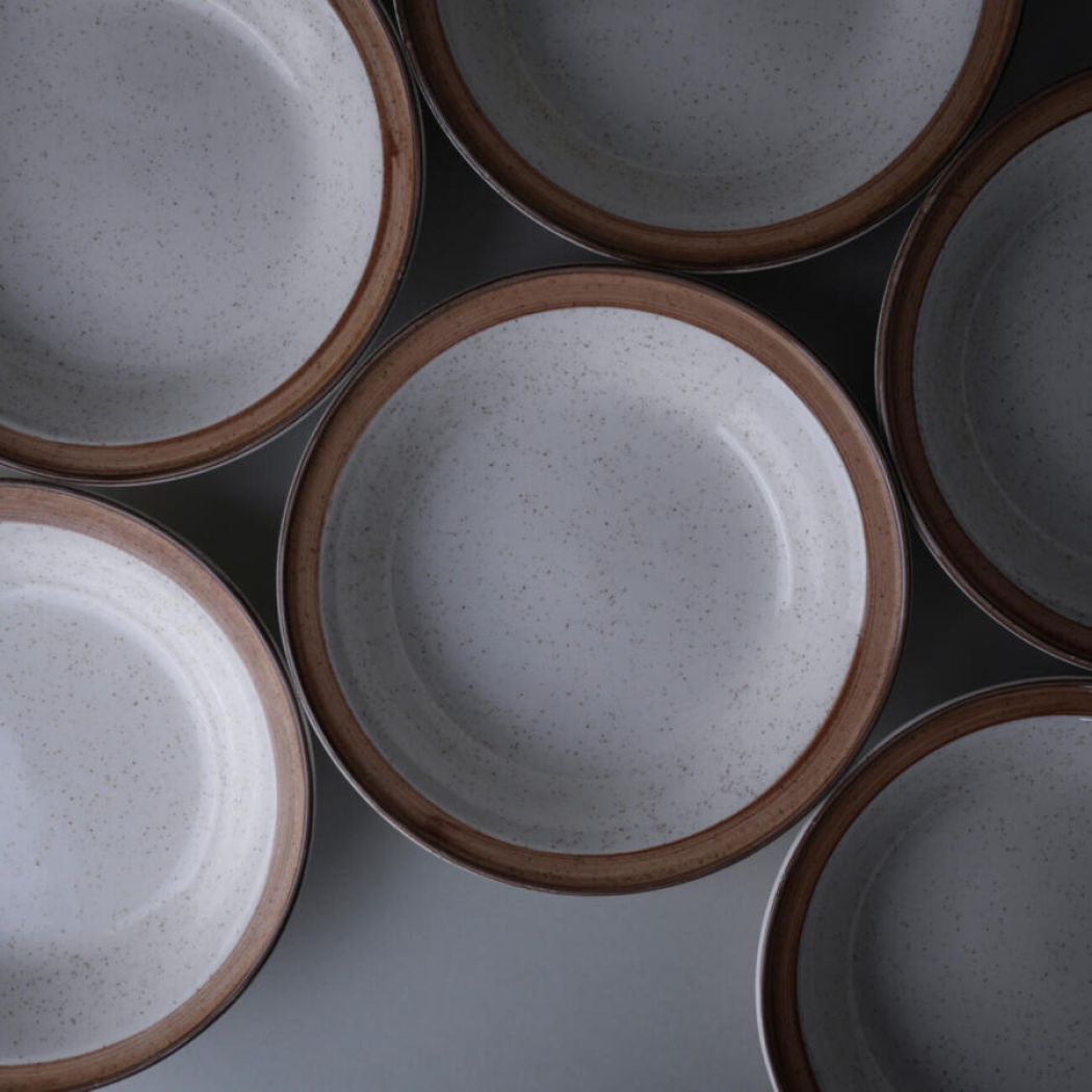 Brune Dybe Tallerkner med Nistre, 6 stk. 1