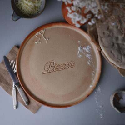 Stort Beige "Pizza" Fad