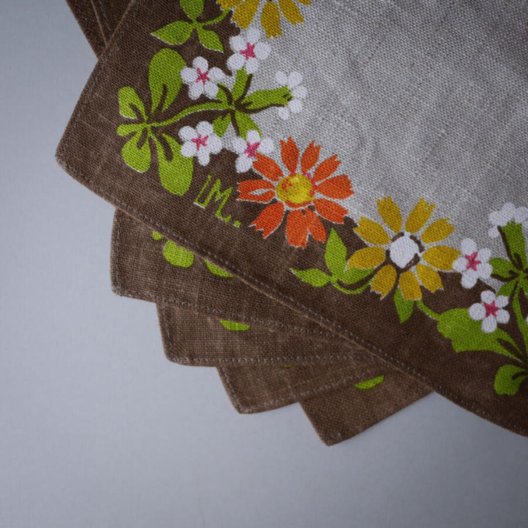 Retro Stofservietter med Blomster, 5 stk. 1