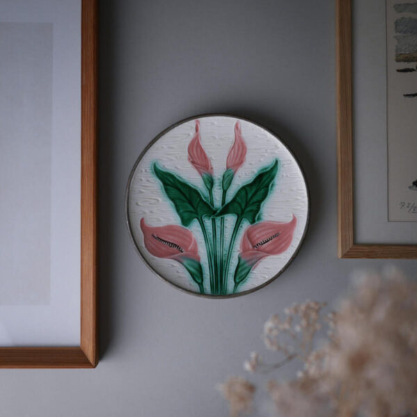 Smuk Platte med Lyserøde Blomster