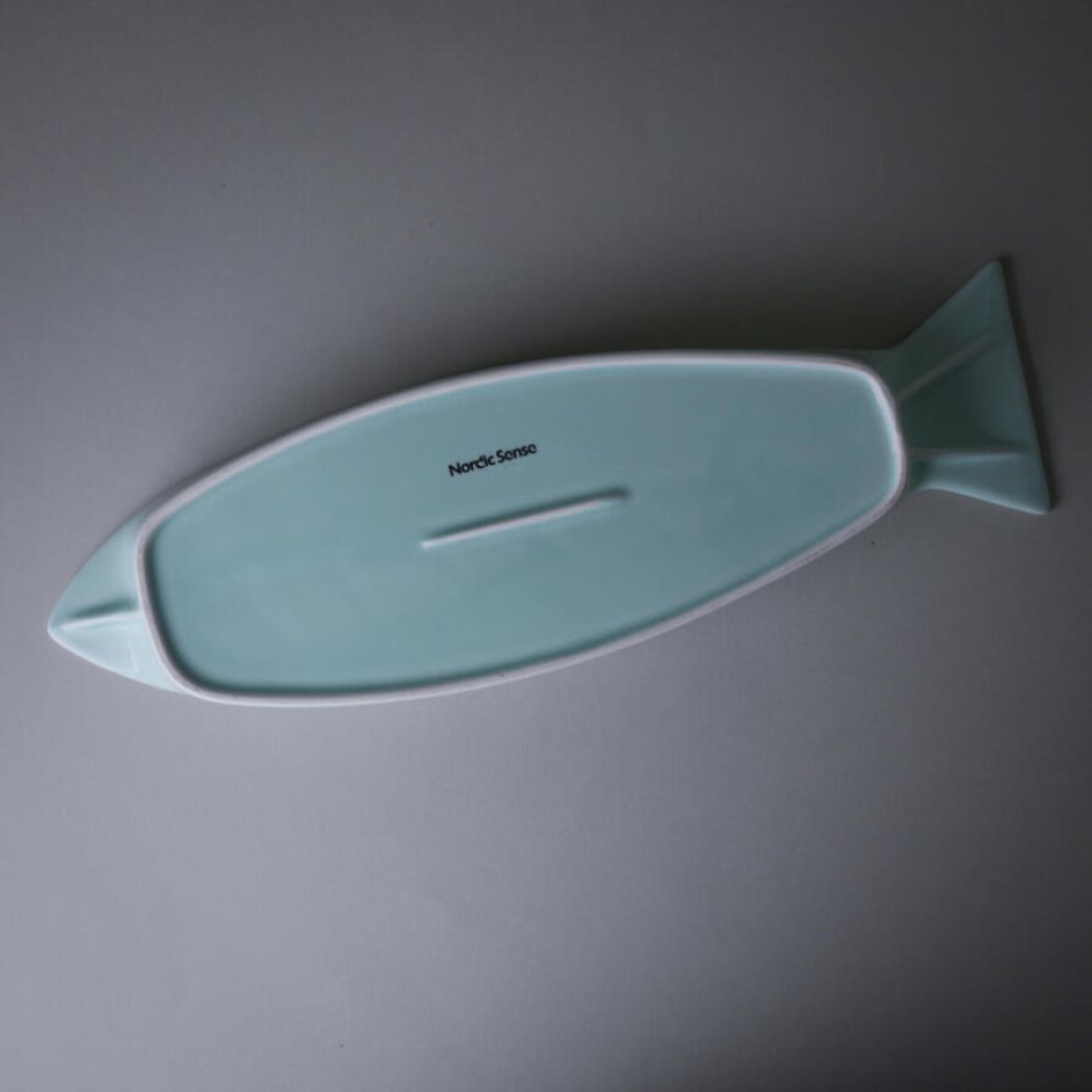 Aflangt Fiskefad med Mintfarvet Yderside