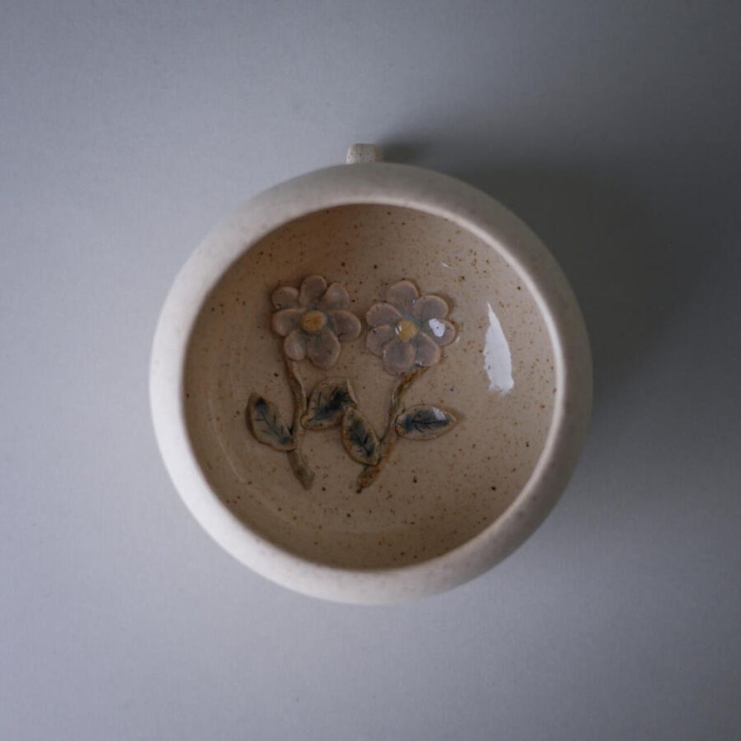 Lille Keramik Vægdekoration med Blomster 1