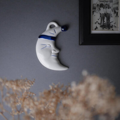 Lille Porcelænsmåne til Væggen
