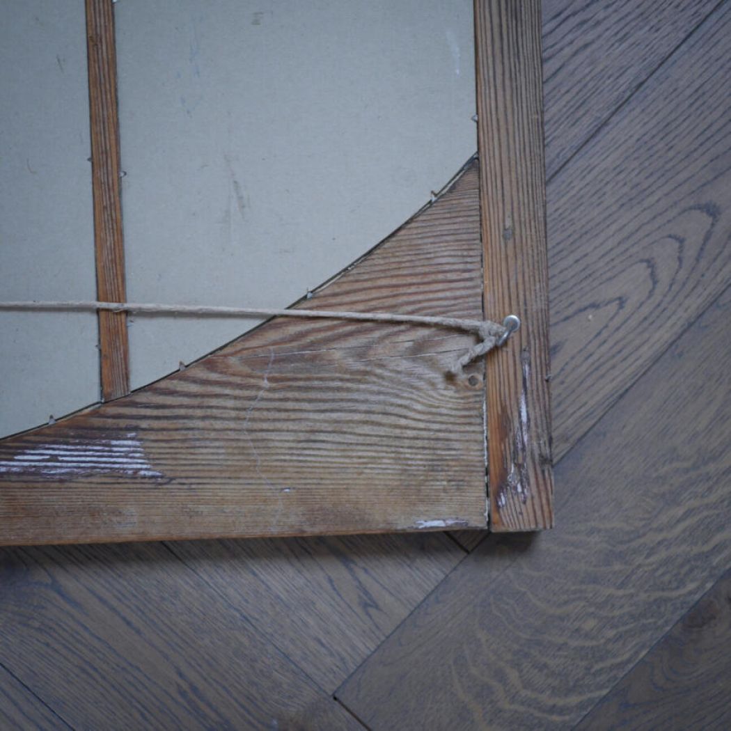 Gammelt Rustikt Fyrtræsspejl