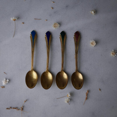 Små Gyldne Vintage Teskeer, 4 stk.
