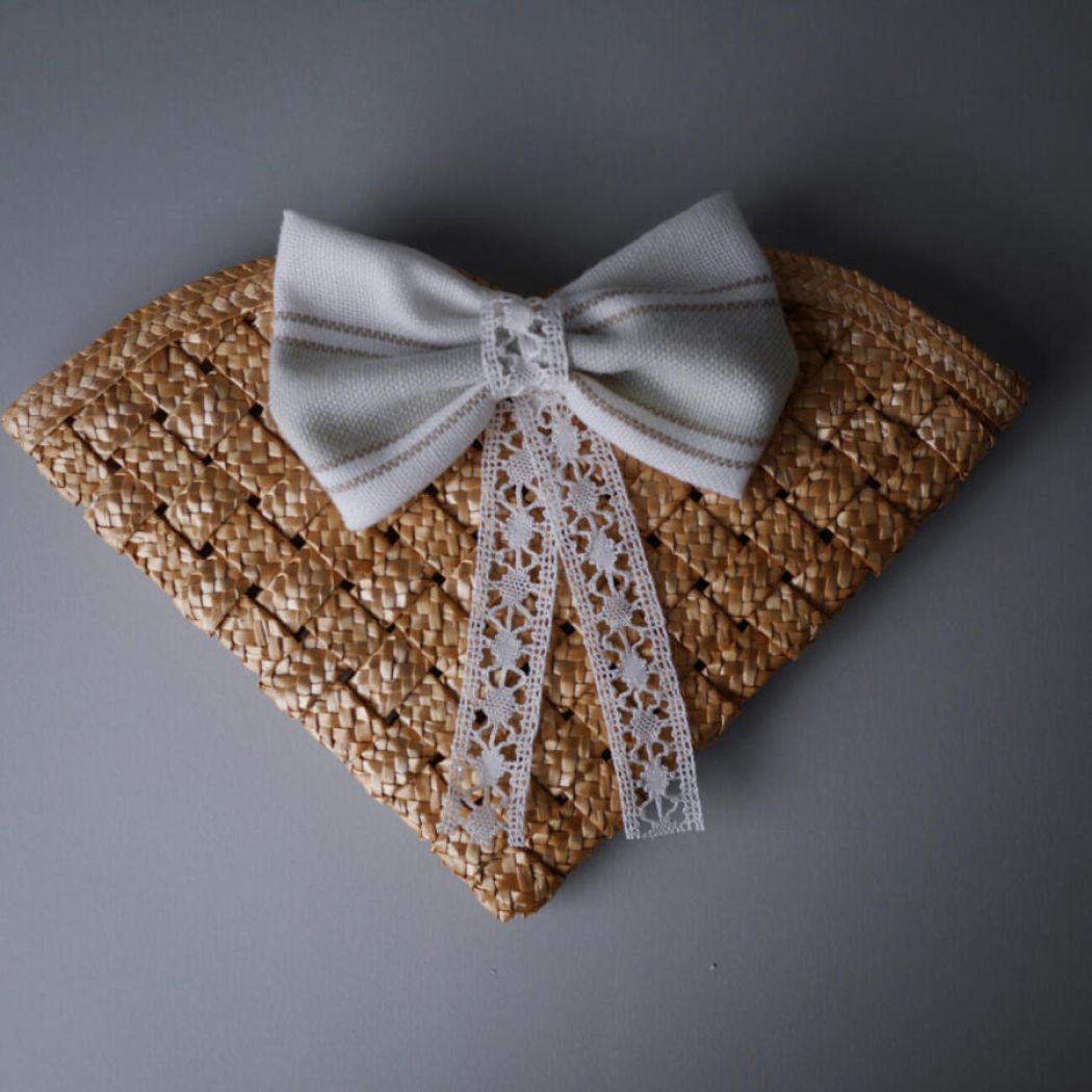 Lille Flettet Julehjerte med Sløjfe