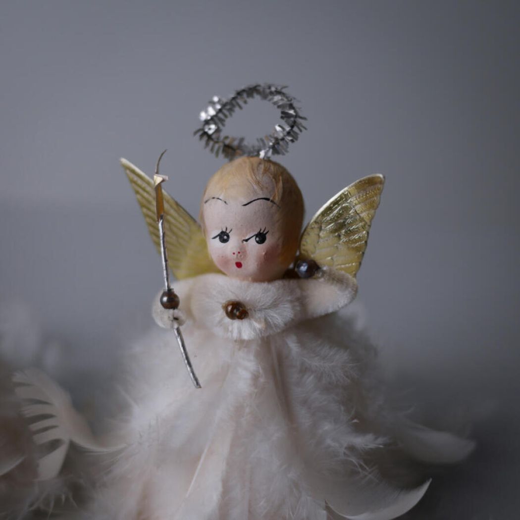 Vintage Engle med Fjer, 2 stk.