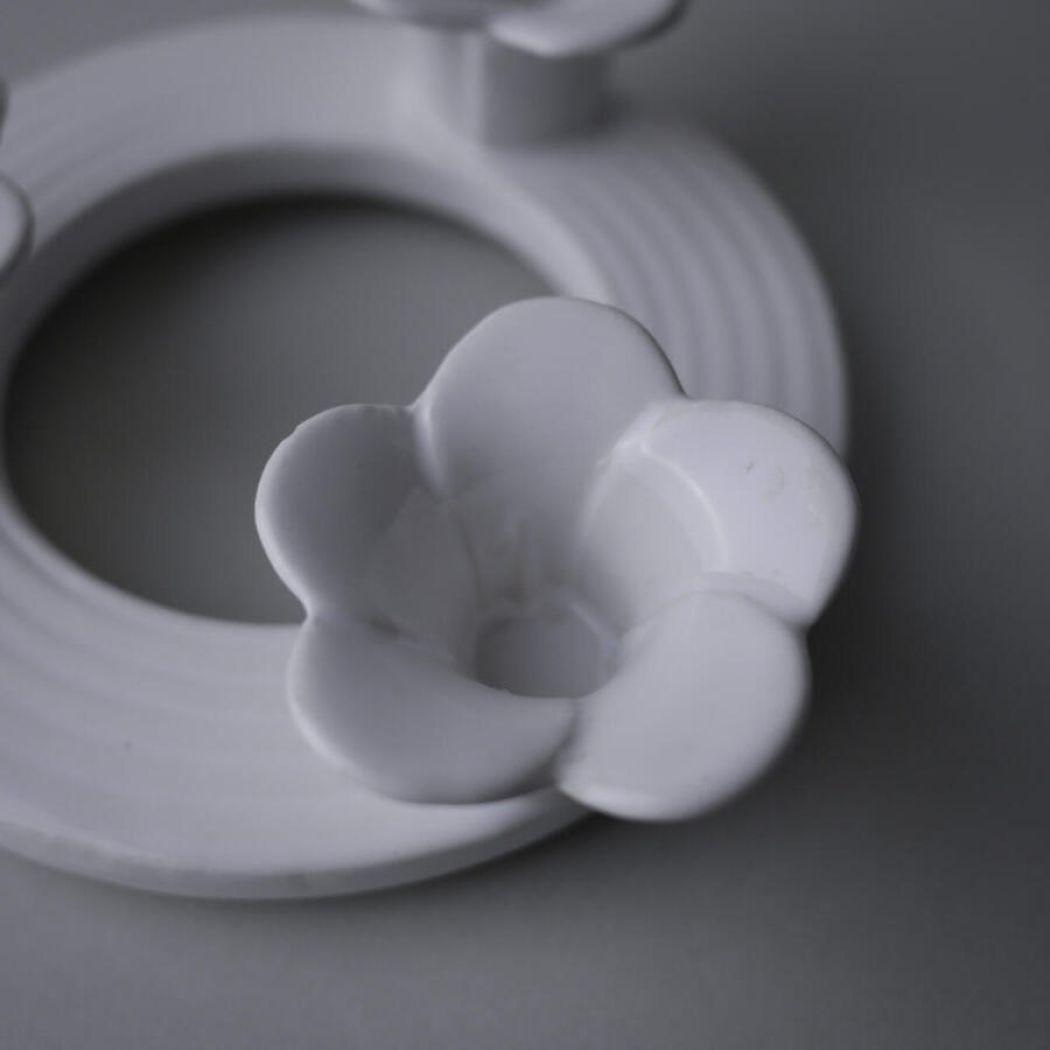Rund Porcelæns Lysestage med Blomster 20