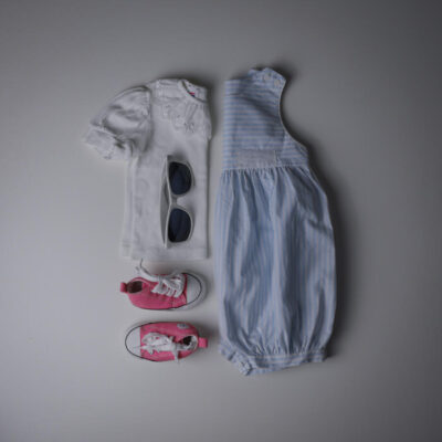 Lyseblå stribet Petit Bateau Dragt, Str. 18 mdr.