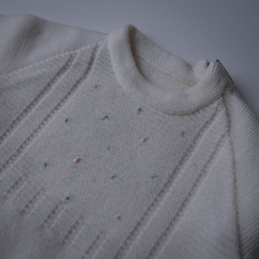 Hvidt Hjemmestrikket Dragt & Bluse, Str. 50 1