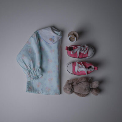 Fransk Vintage Bluse med Kaniner, Str. 6 mdr.