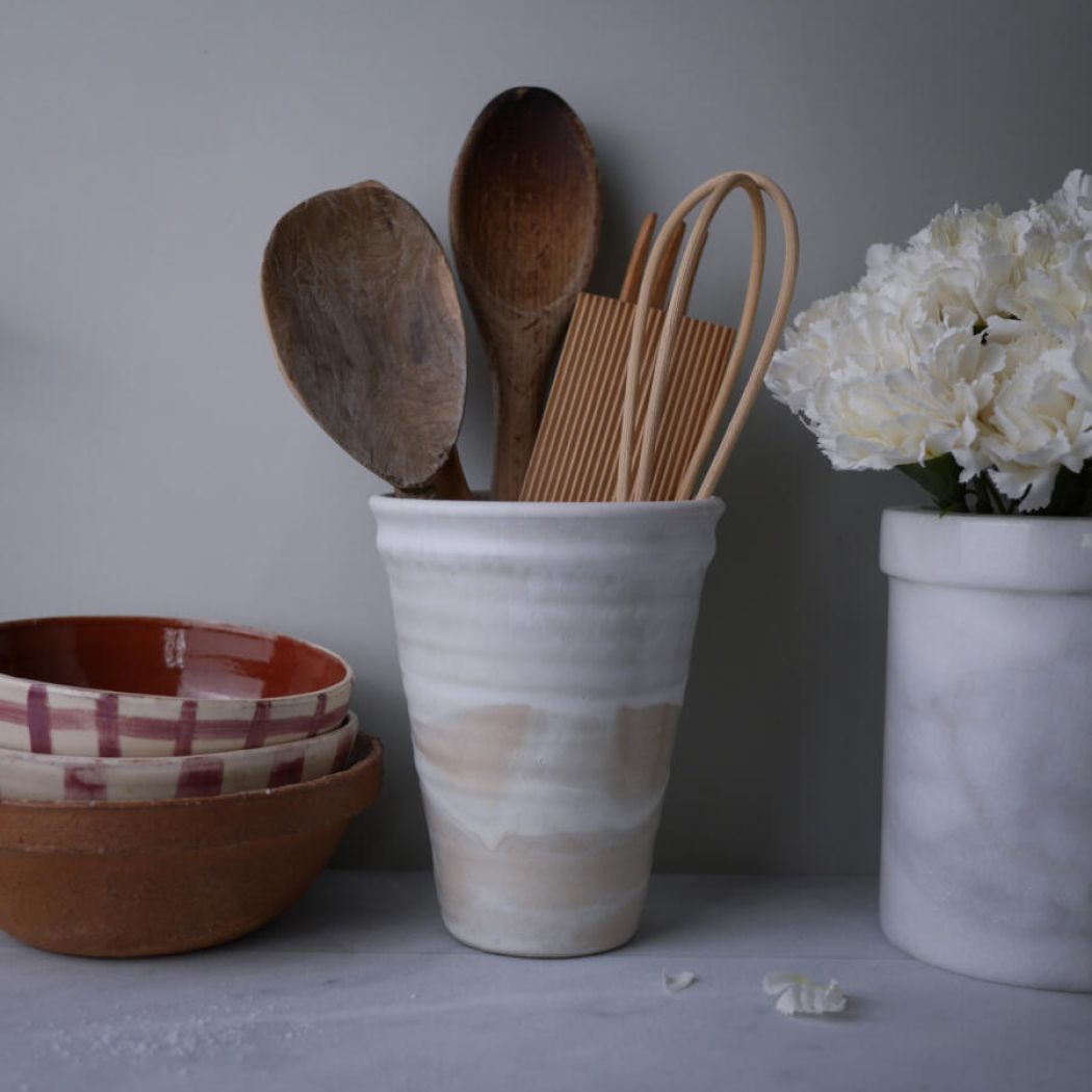 Hvid Keramikkrukke til Køkkenting 1