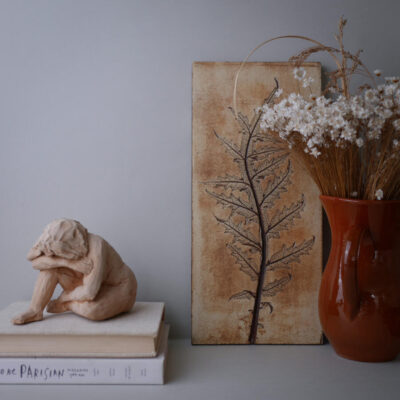 Rustikt Beige Keramikrelief