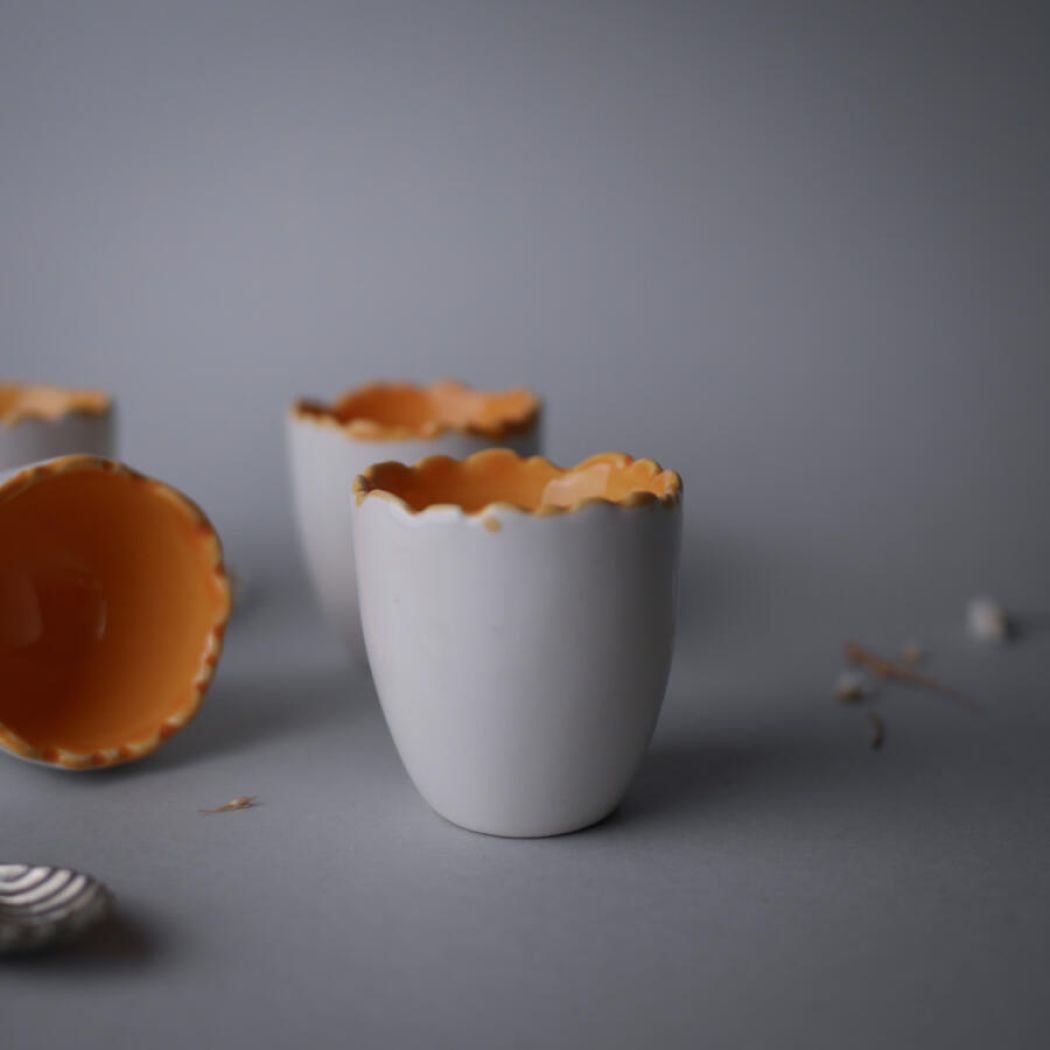 Gule & Hvide Æggebægre, 4 stk. 2