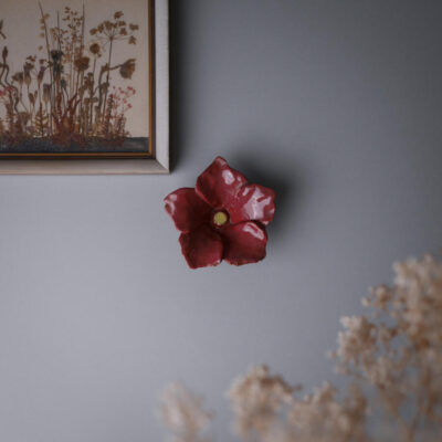 Lille Rød Blomst til Væggen