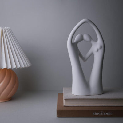 Hvid Keramik Kærlighedsfigur