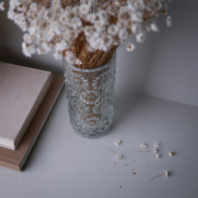 Smuk Glasvase med Blomster