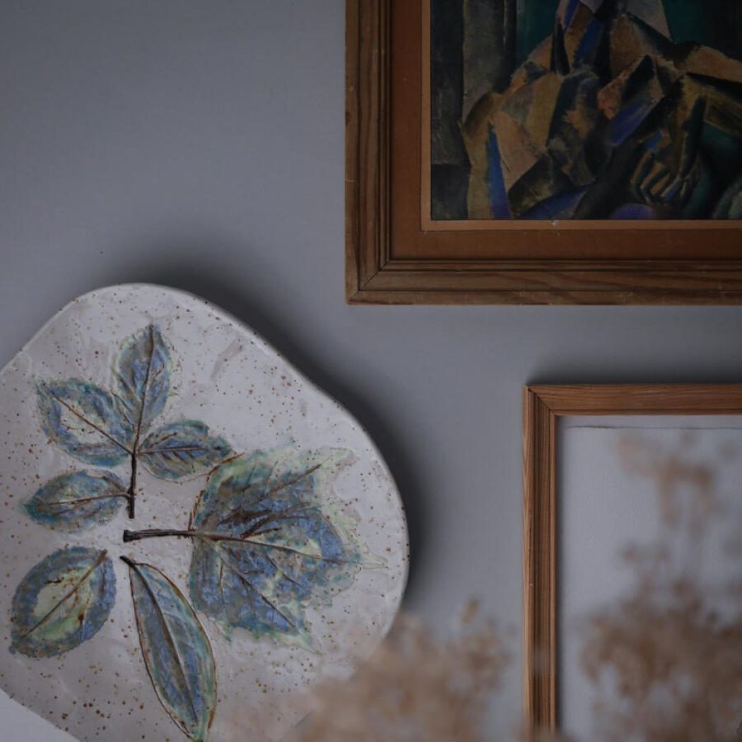 Assymetrisk Relief med Blade