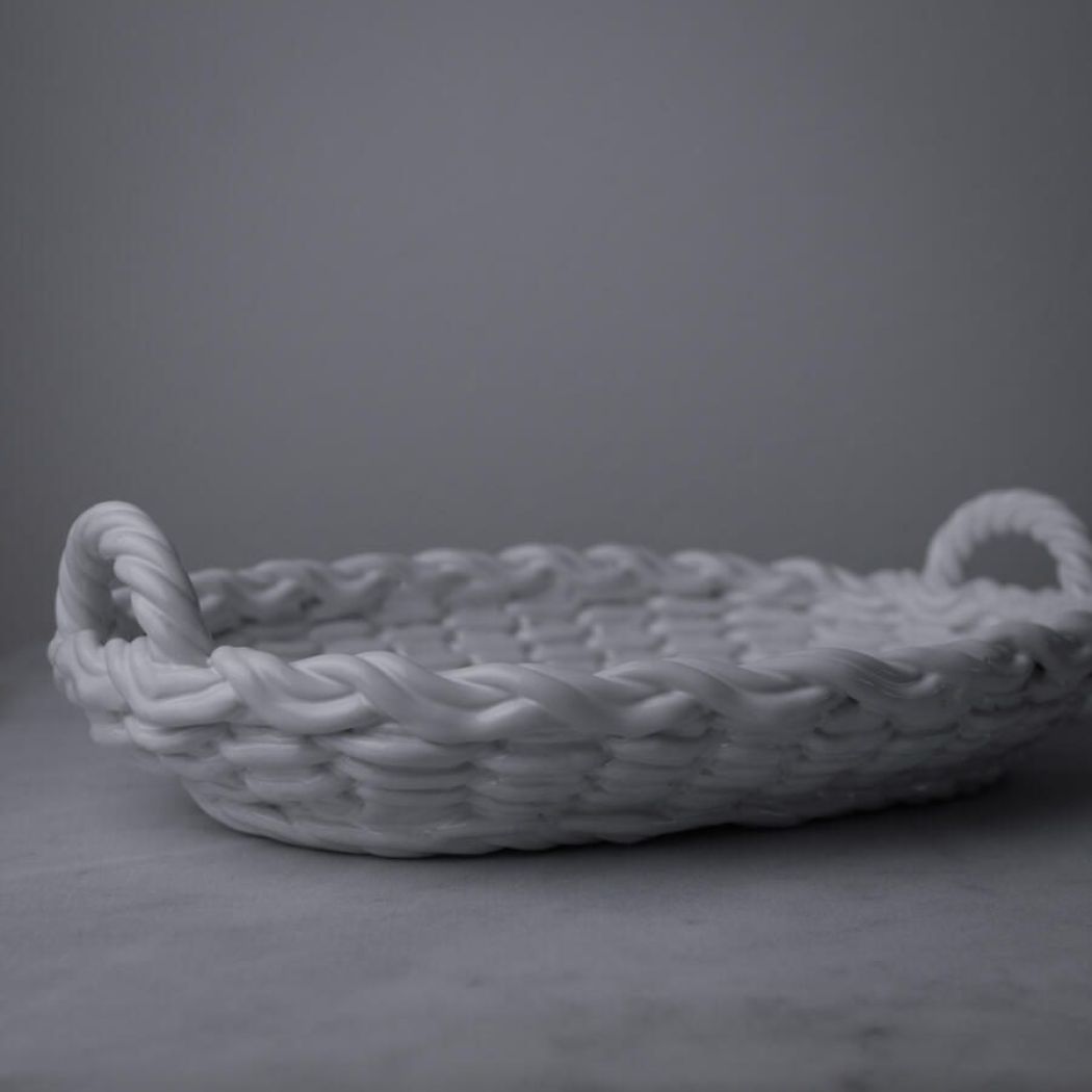 Aflang Hvid Porcelænskurv i Flet 2