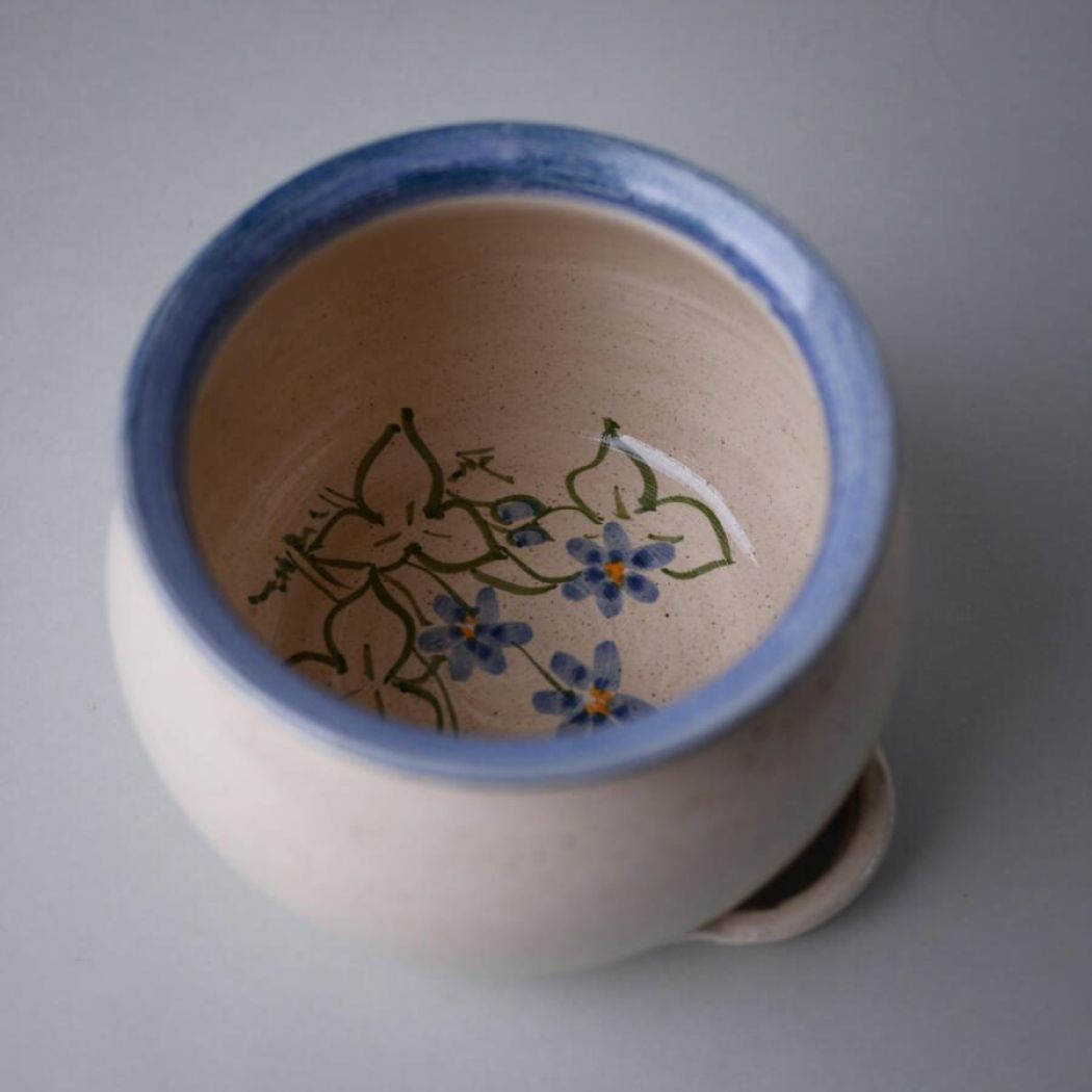 Vægstage med Blå Blomster 2