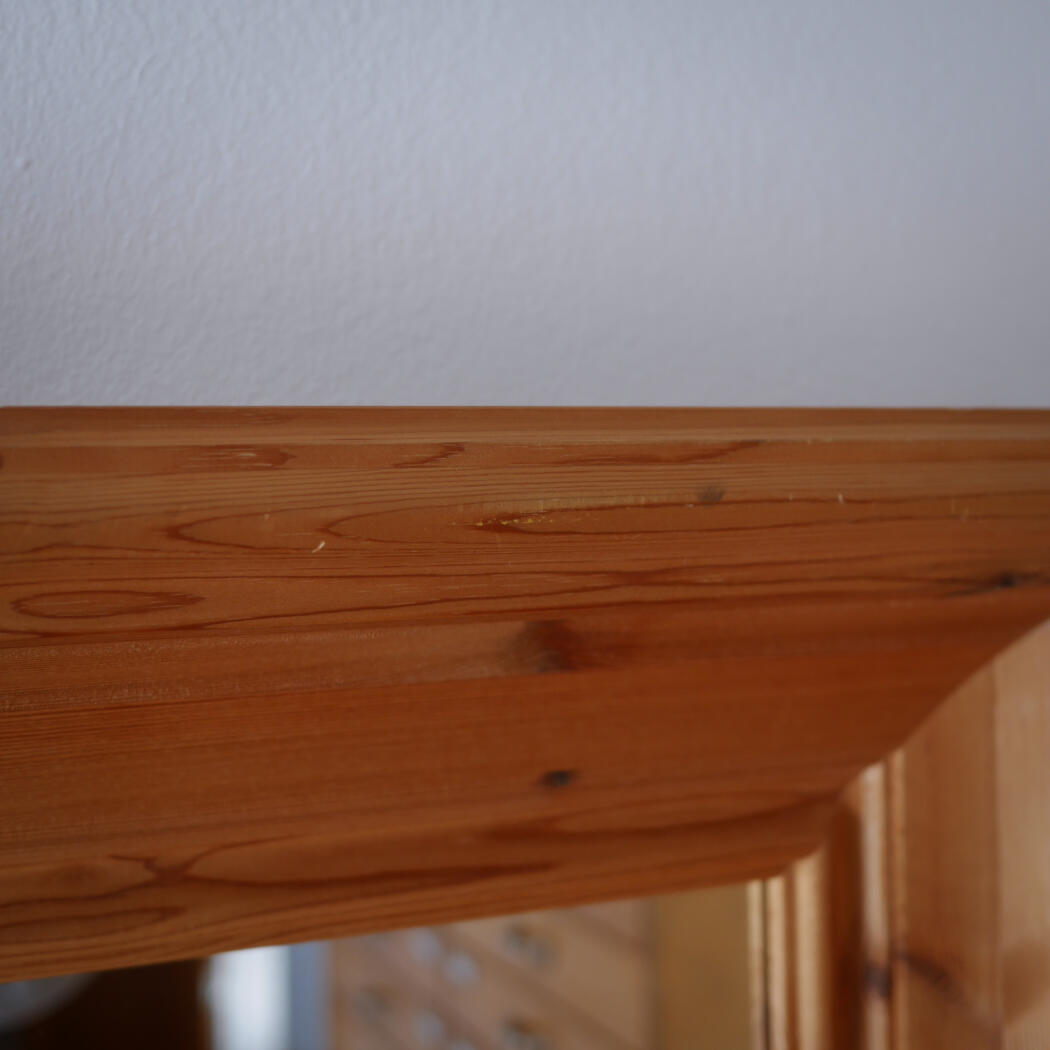 Storslået Træ Spejl med Flotte Udskæringer 6