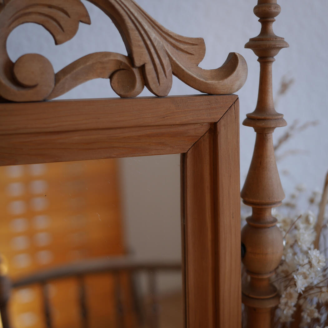 Lille Vintage Træspejl med Skuffe 5