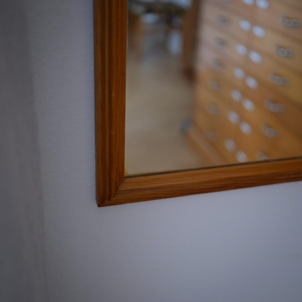 Aflangt Spejl med Træramme 4