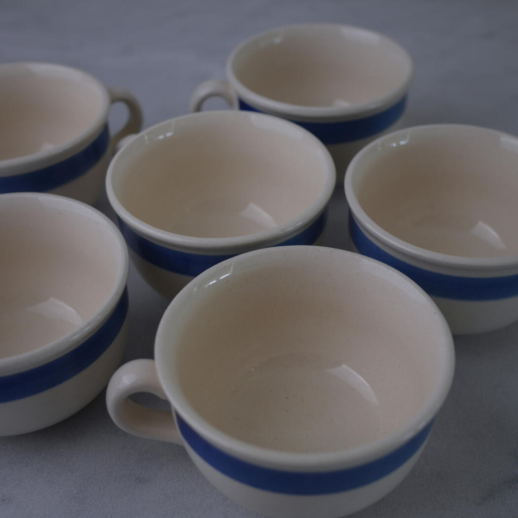 Hvide Kaffekopper med Blå Stribe, 2 stk. 4