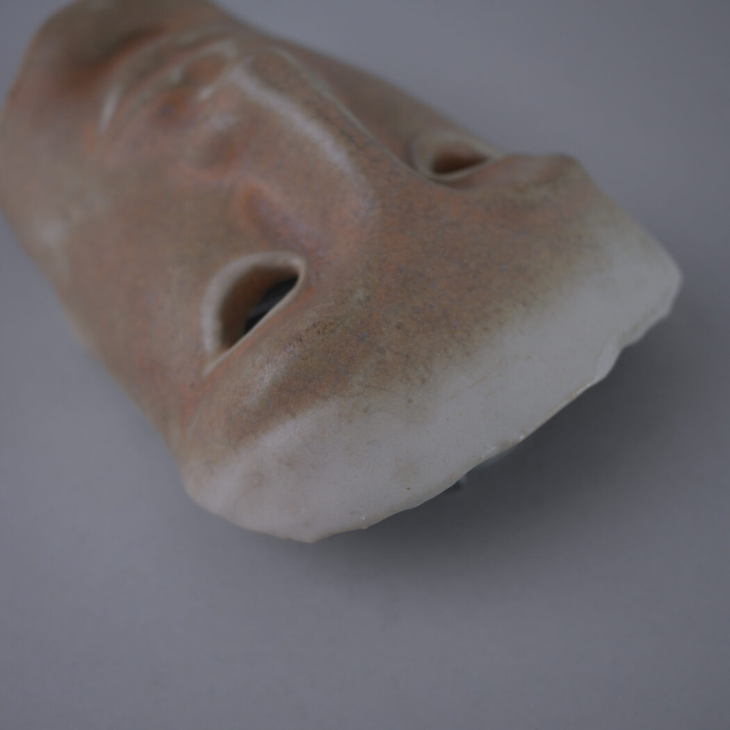 Beige Keramik Maske 7